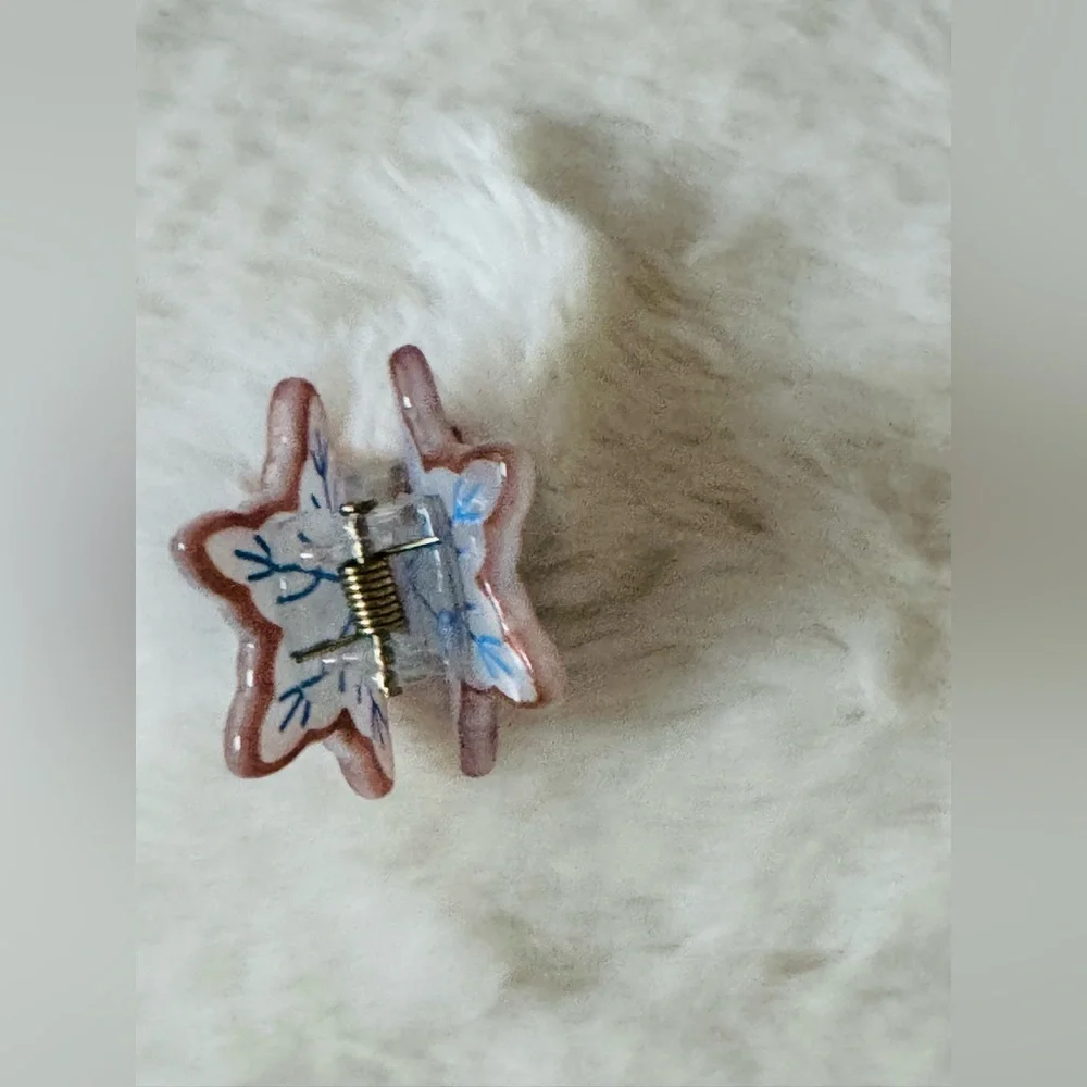 Snowflake Shaped Hair Claw Clip, Acrylic with Blue Crystal Accents
